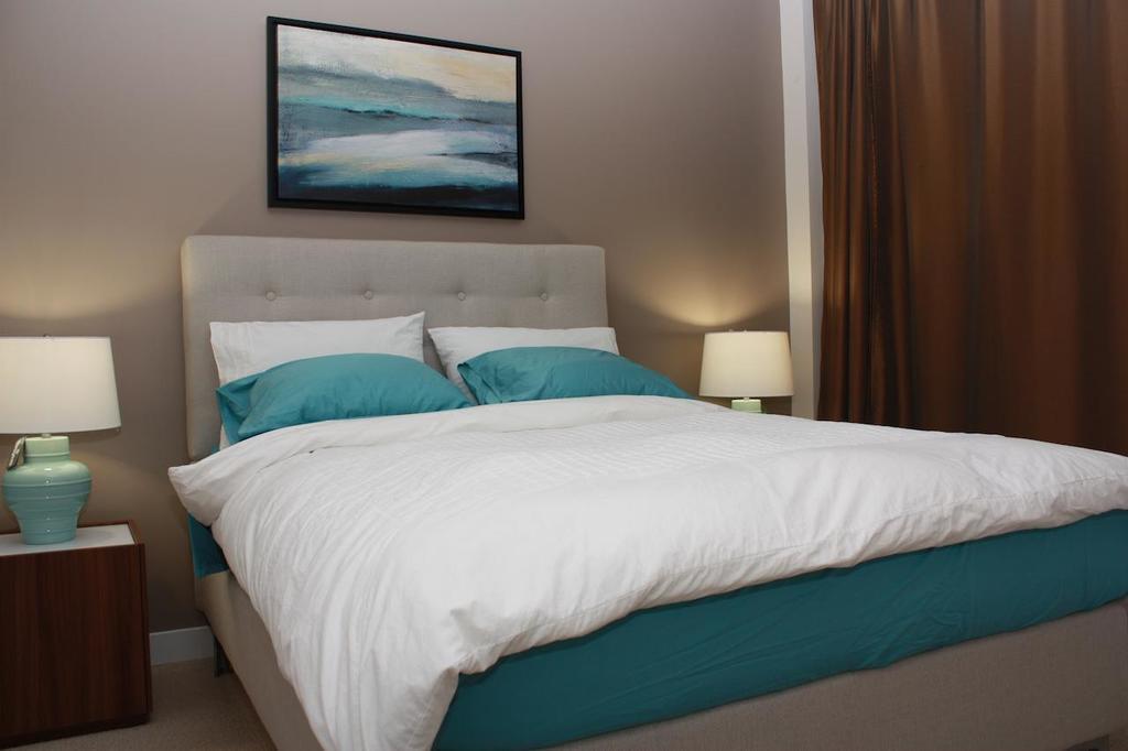 Accurate Plus Furnished Apartment- Brickstone Mews Місісаґа Номер фото