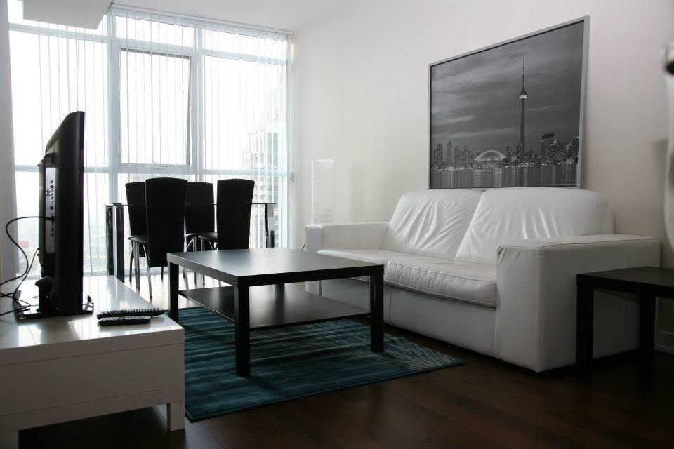 Accurate Plus Furnished Apartment- Brickstone Mews Місісаґа Номер фото